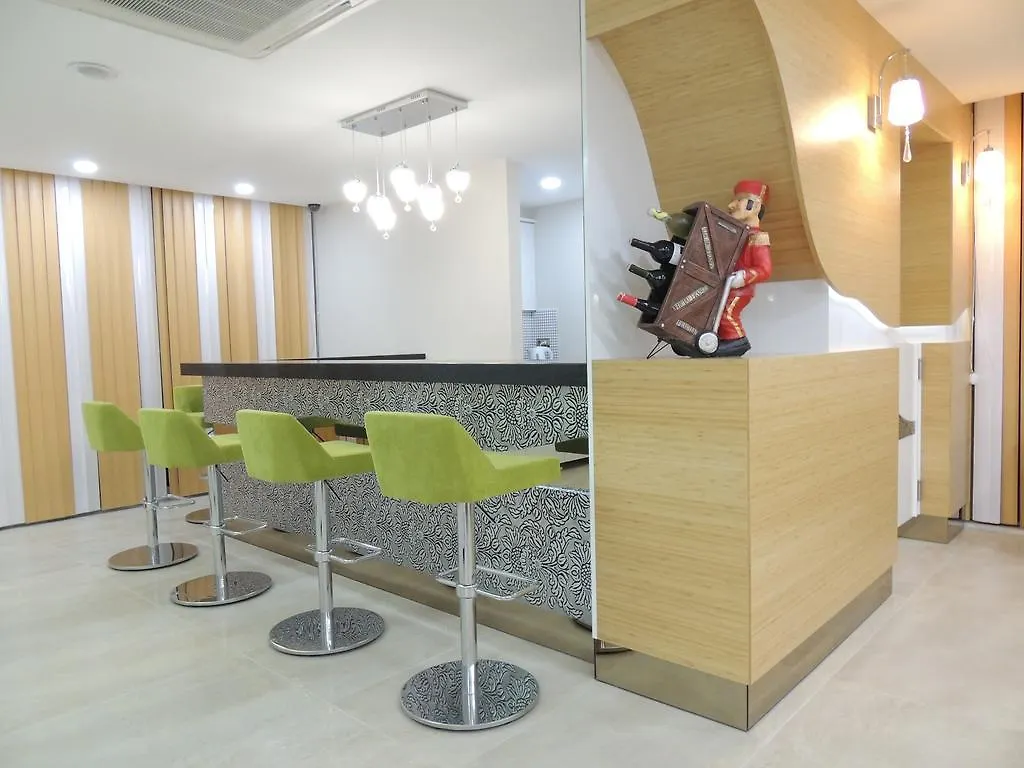 Akcayhan Hotel  Akcay (Edremit)
